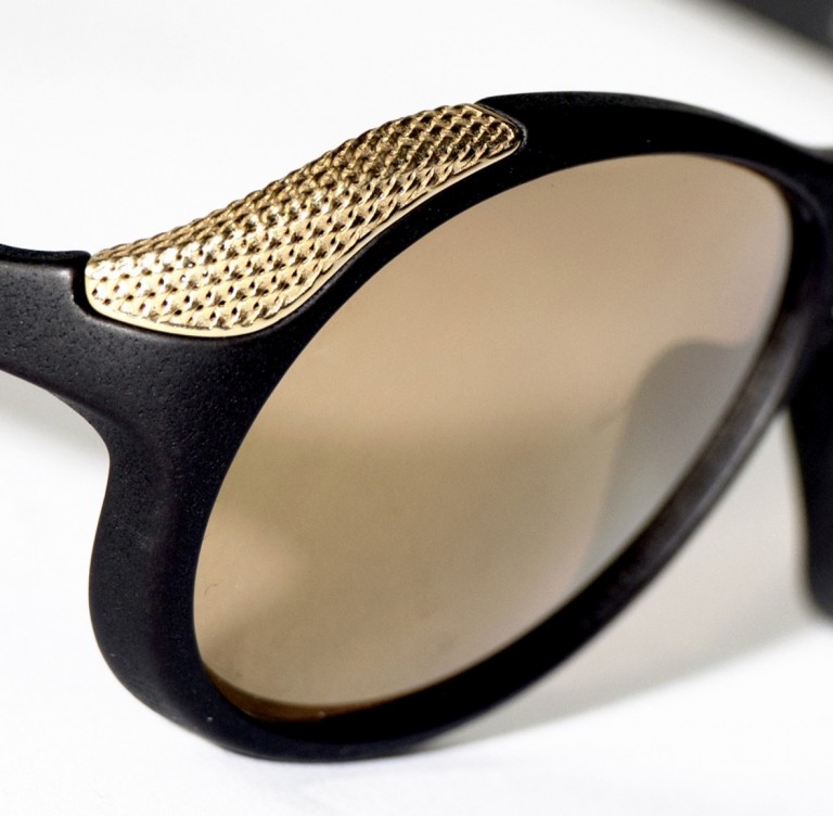 CC2 A gold detail + logo - Eyestylist