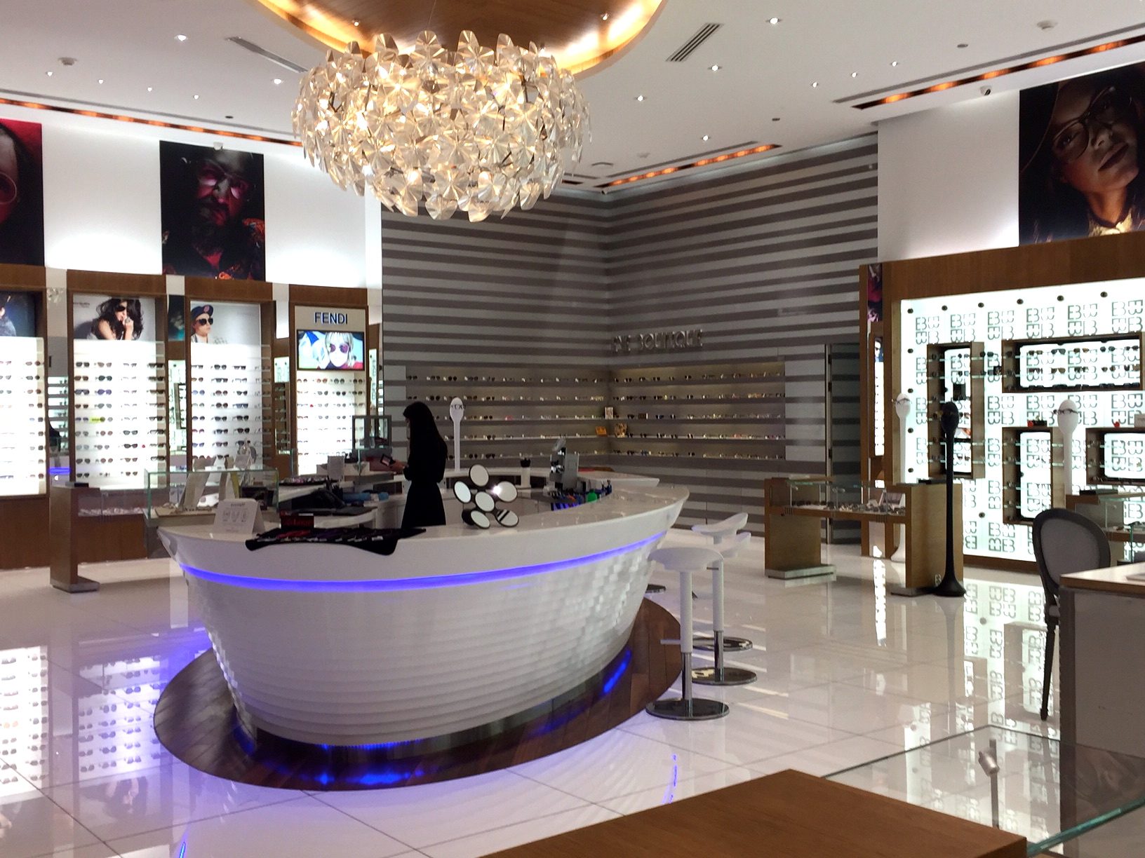 Fendi 360 mall outlet