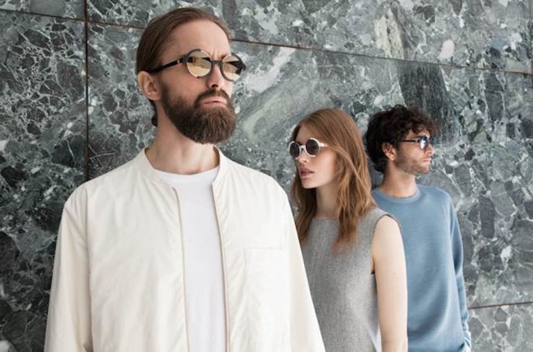 neubau - Eyestylist