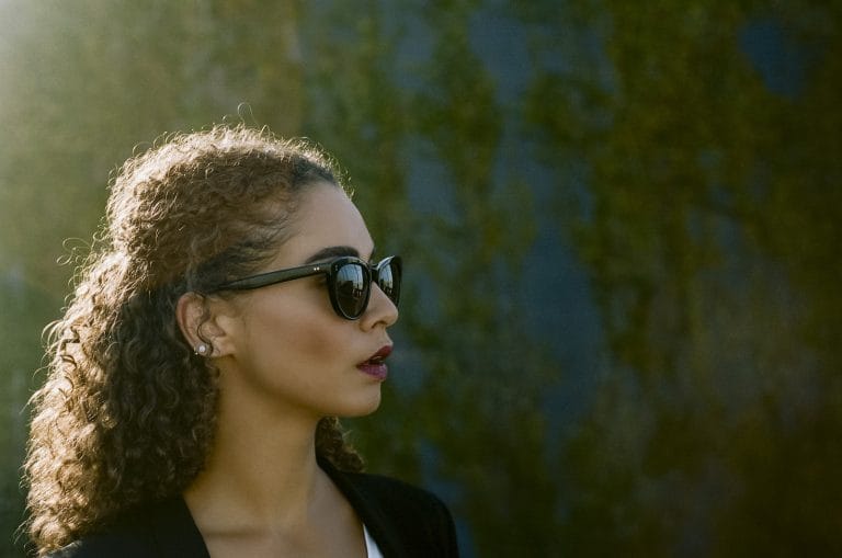 Hillier(Sun)_BK_Rachel_Lifestyle-3 - Eyestylist