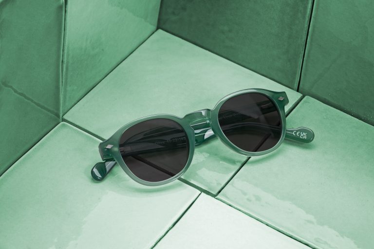 Harrier Olive - made from Plantix - Eyestylist