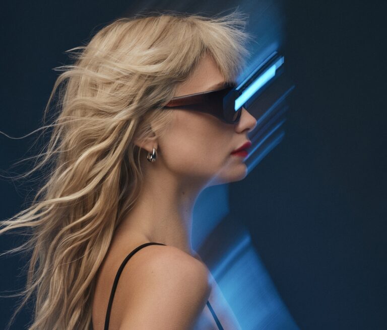 20250801_SALT ELENA_07_ATOMIC RUBY_217 copy - Eyestylist