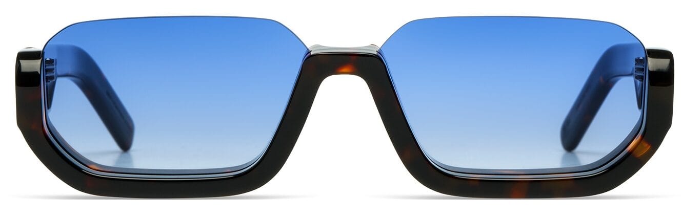 KOM-S2481-Sybrand Jansen-Tortoise-face | Eyestylist Oversized Sunglasses with Blue Gradient Lenses and a Dark Tortoiseshell Frame. | Eyestylist 9th September 2026